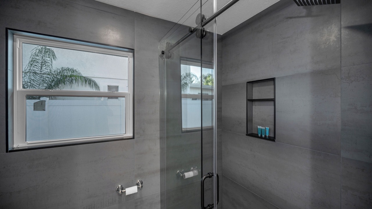 Photo of Bathroom in Harbor Hills
