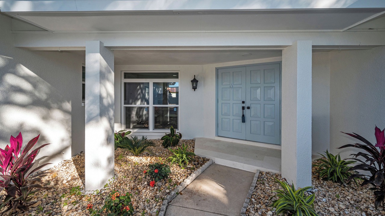 Photo of Outdoor in Harbor Hills