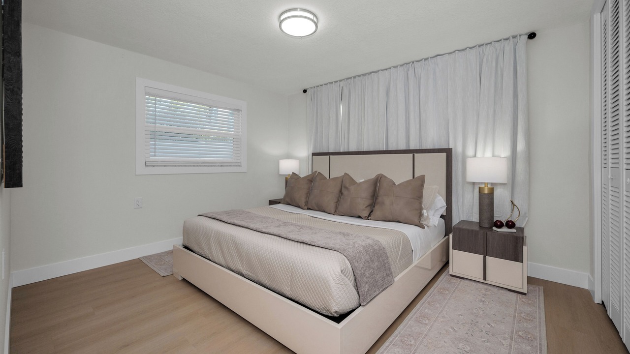 Photo of Bedroom in Harbor Hills