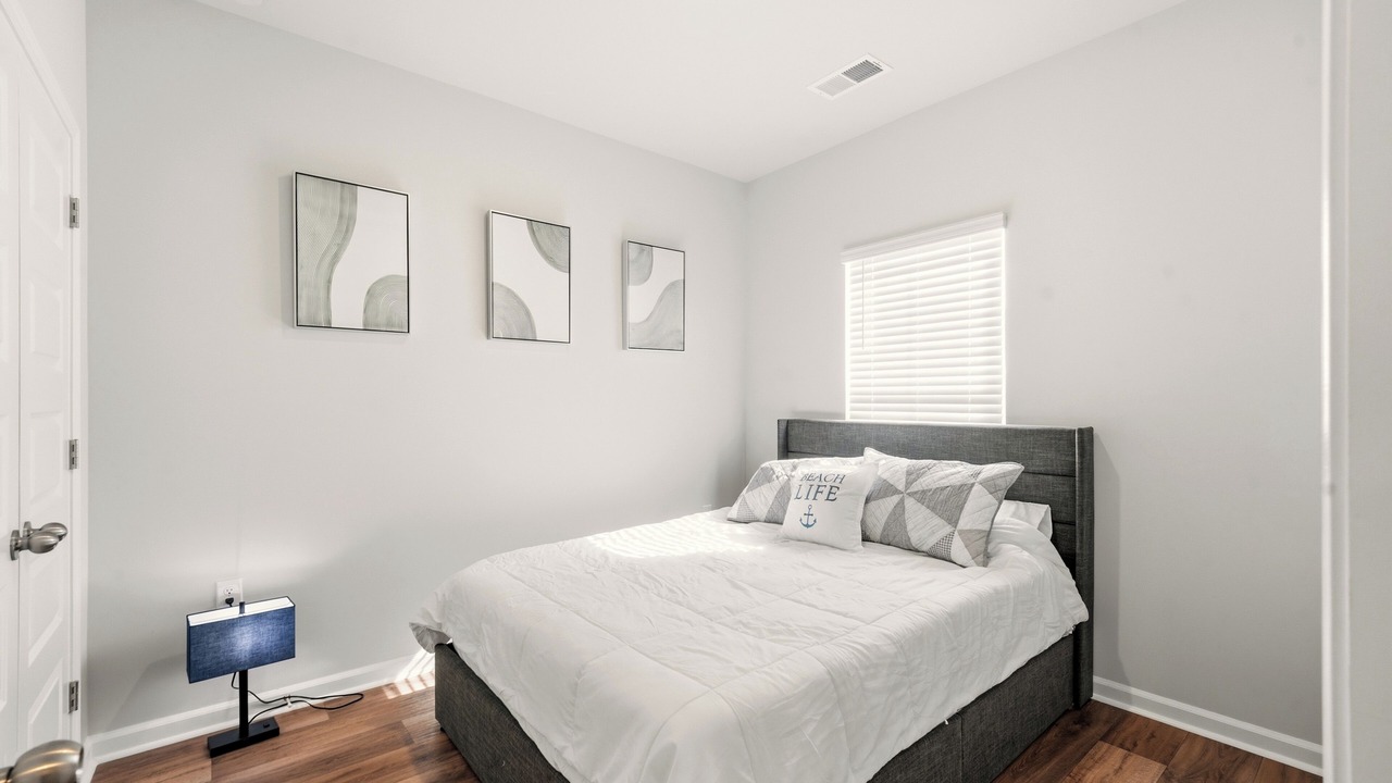Photo of Bedroom in Ocean Isle Beach