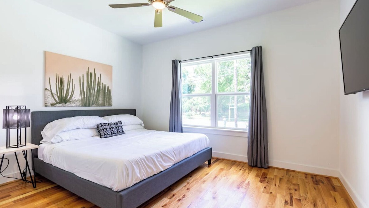 Photo of Bedroom in Lawndale/ Wayside