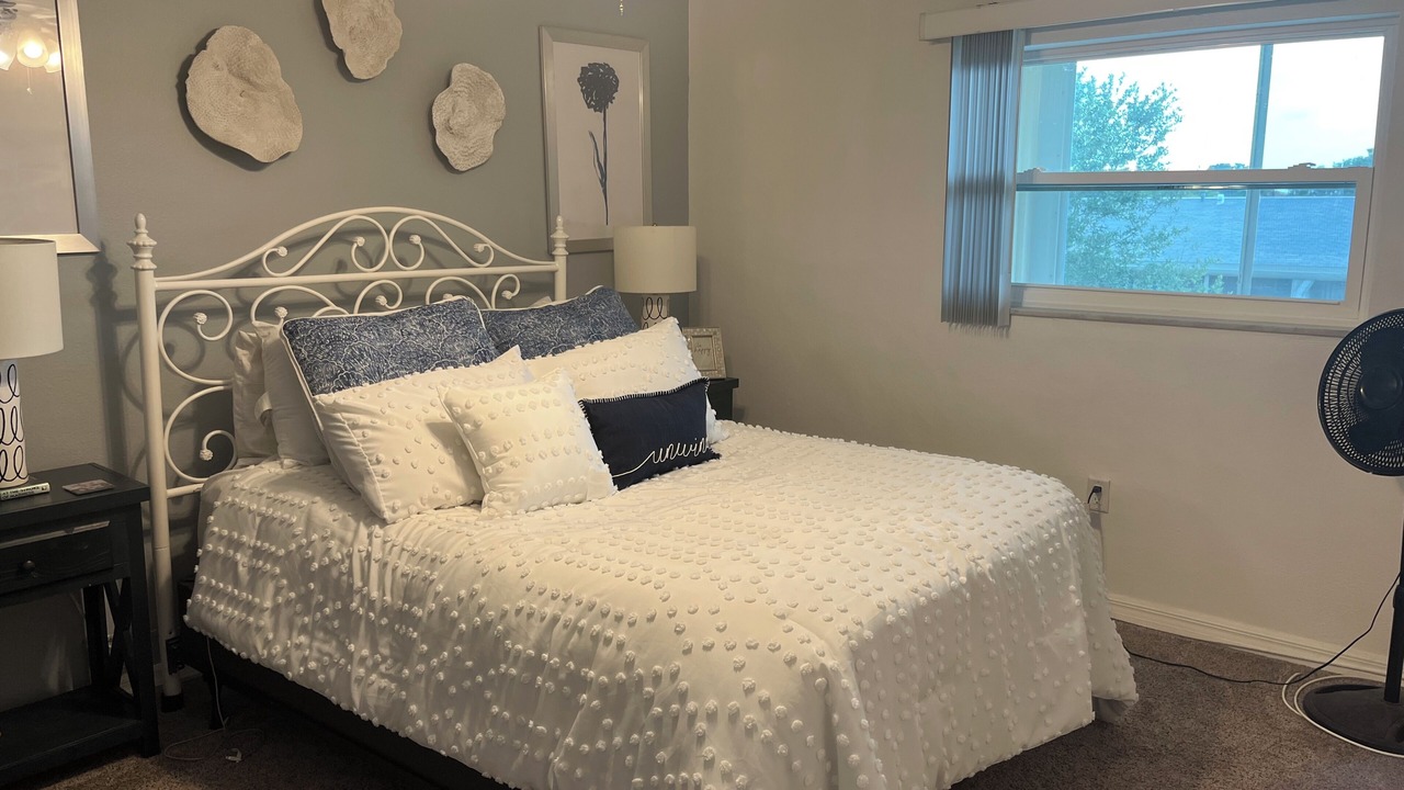 Photo of Bedroom in Seminole