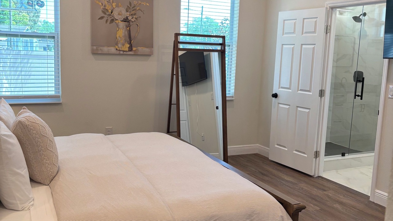 Photo of Bedroom in Sulphur Springs