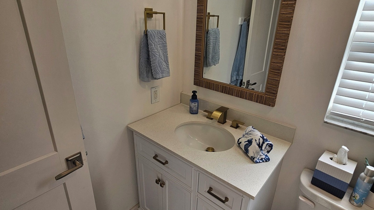 Photo of Bathroom in Harbor Hills