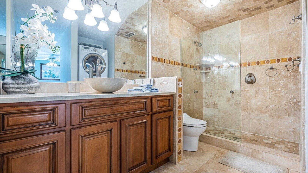 Photo of Bathroom in Casa del Mar