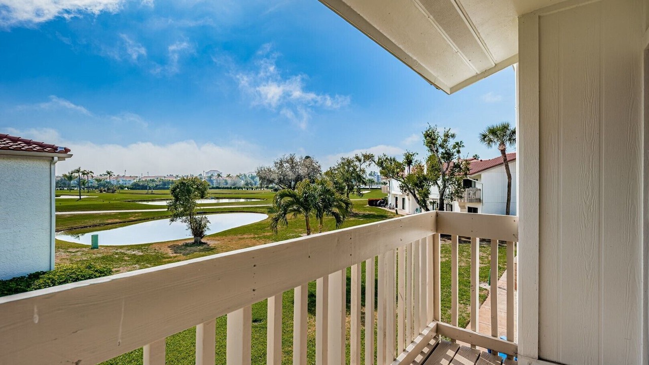 Photo of Patio Balcony in Casa del Mar