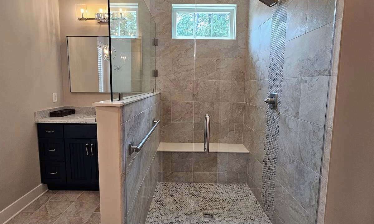 Photo of Bathroom in Canal Corkran