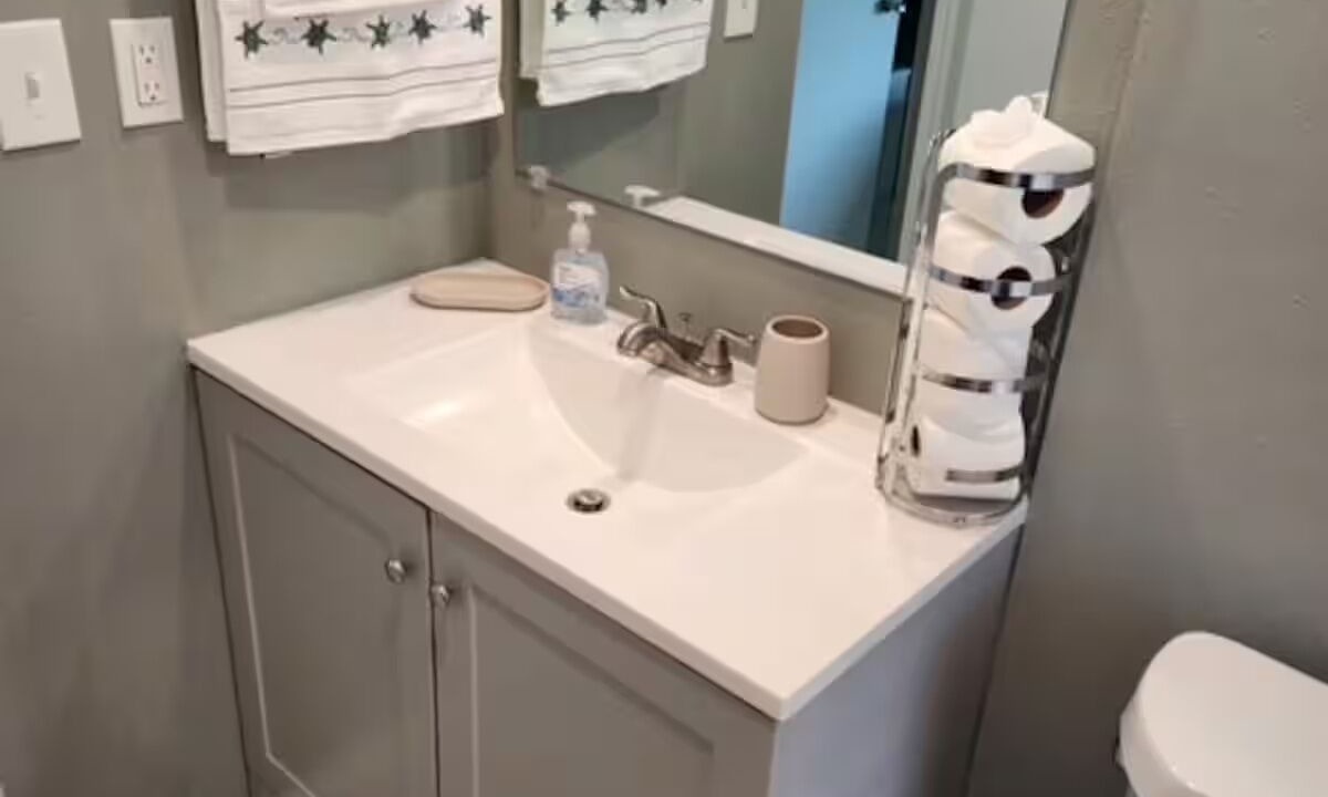 Photo of Bathroom in Bay Isle