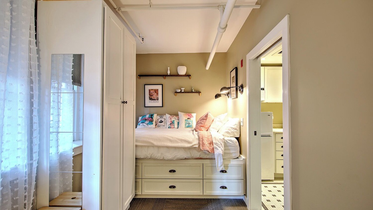 Photo of Bedroom in Downtown