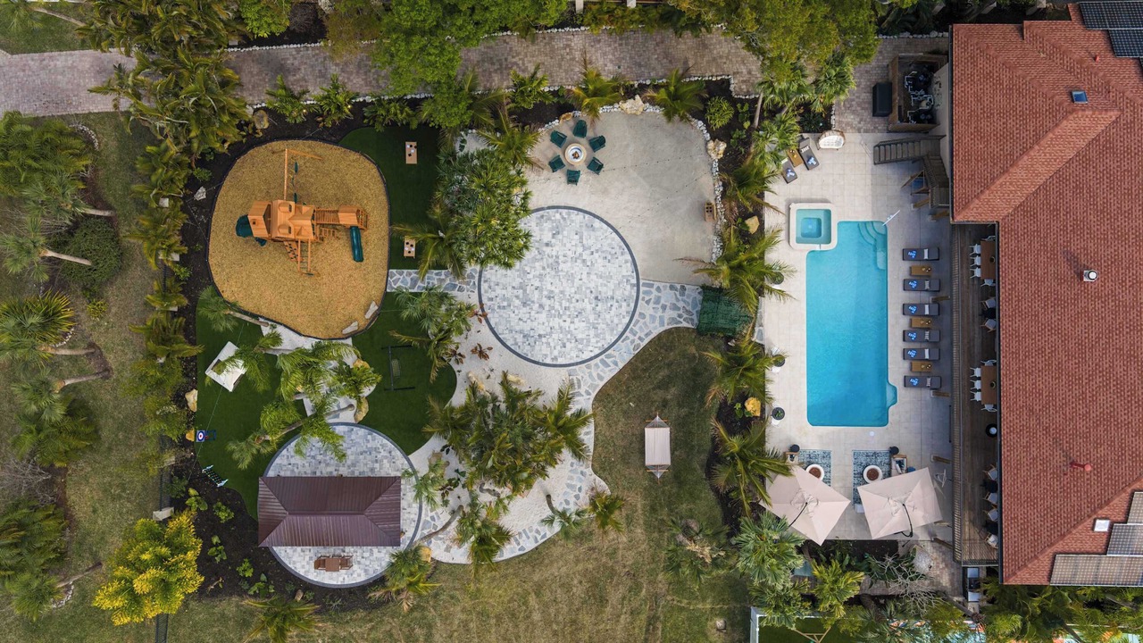 Photo of Outdoor in Trailer Estates