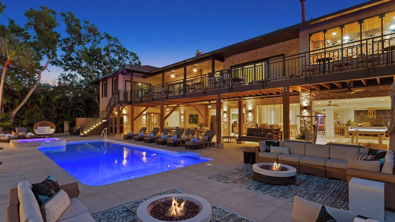 Photo of Outdoor in Trailer Estates