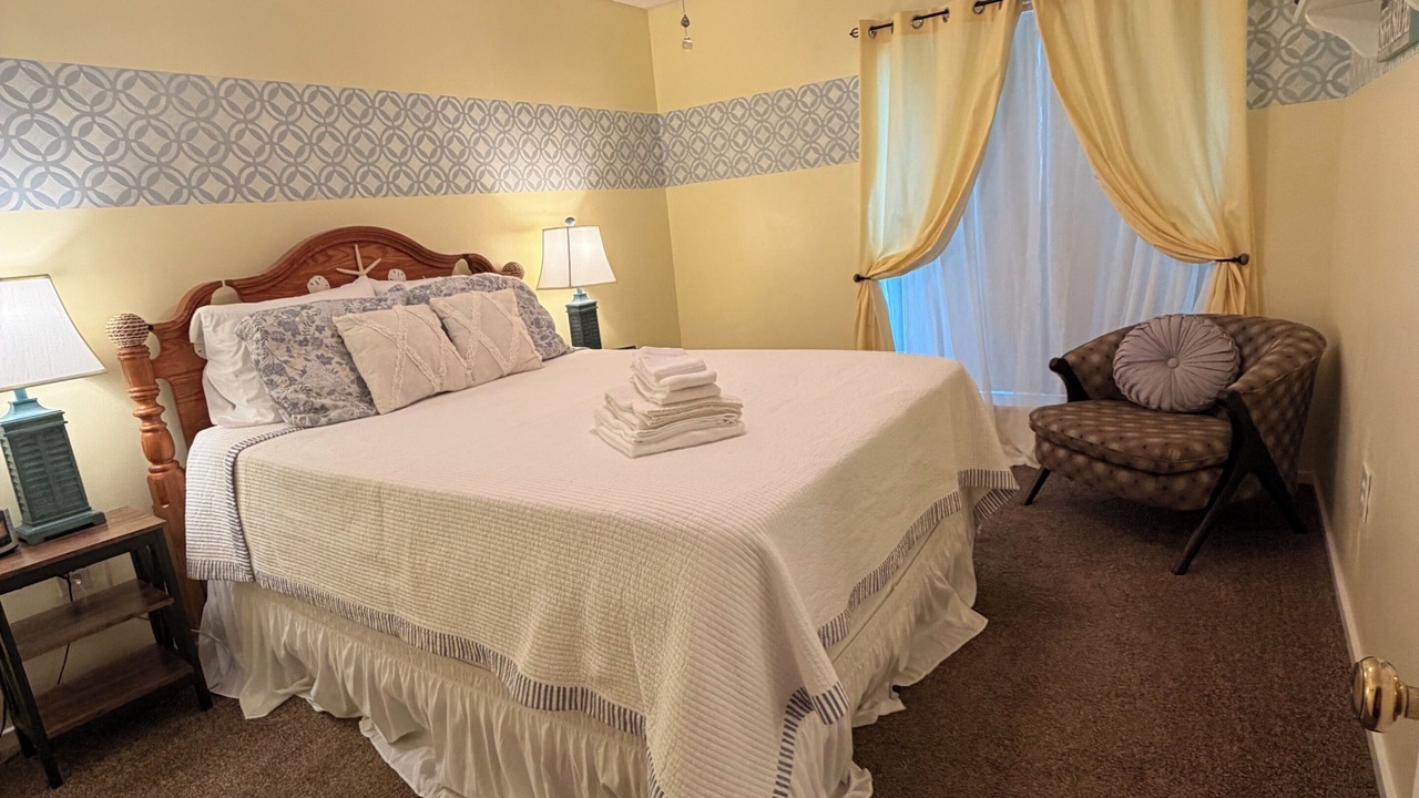 Photo of Bedroom in Little River