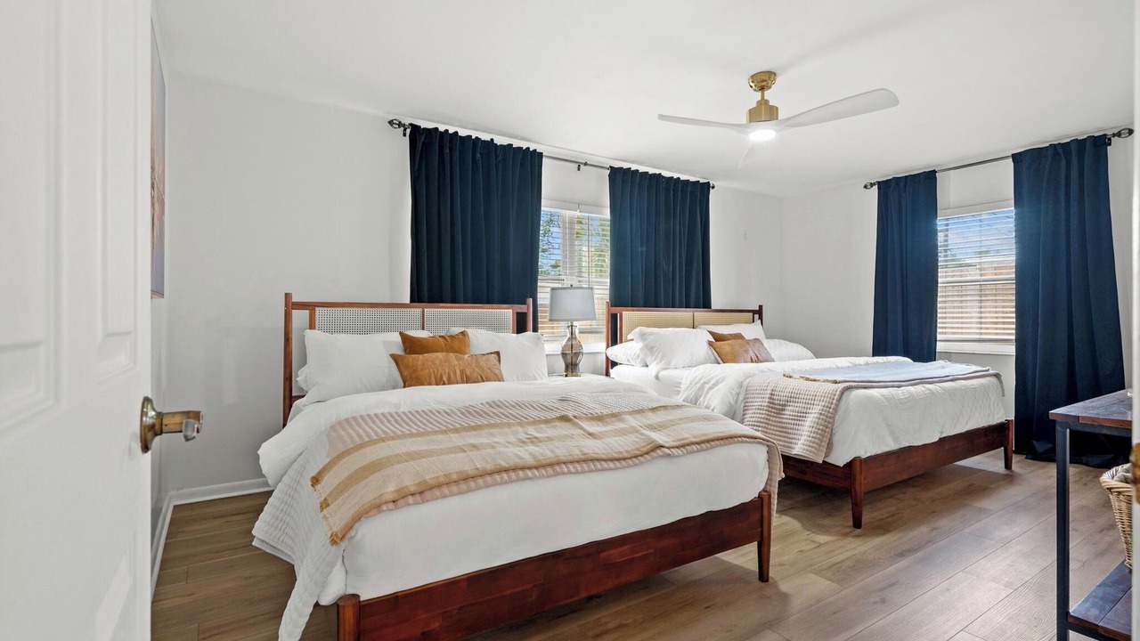 Photo of Bedroom in Harbor Hills
