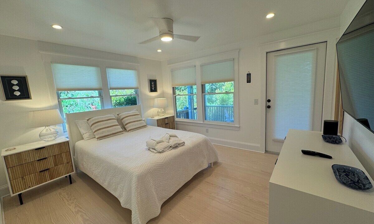Photo of Bedroom in Flora's Bluff