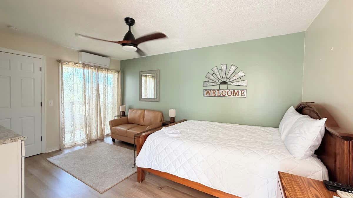 Photo of Bedroom in Little River