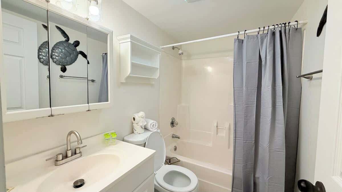 Photo of Bathroom in Little River