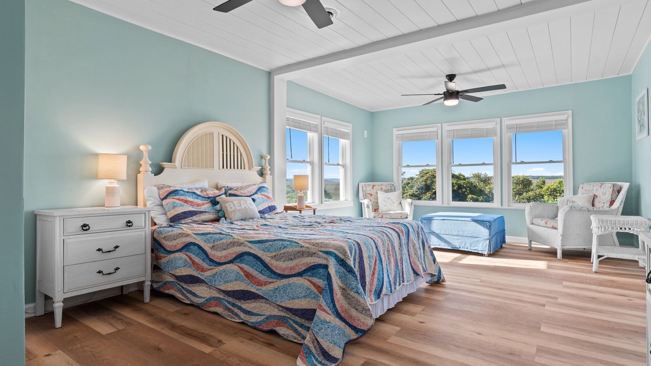 Photo of Bedroom in Caswell Beach