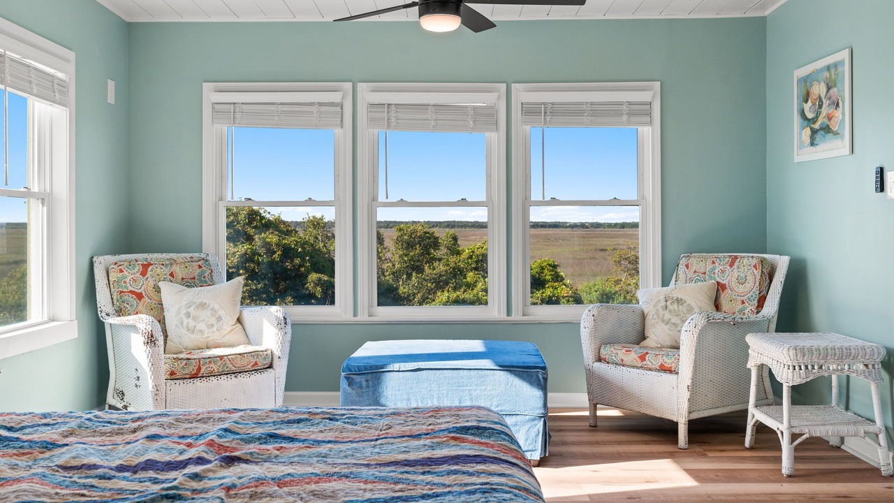 Photo of Bedroom in Caswell Beach