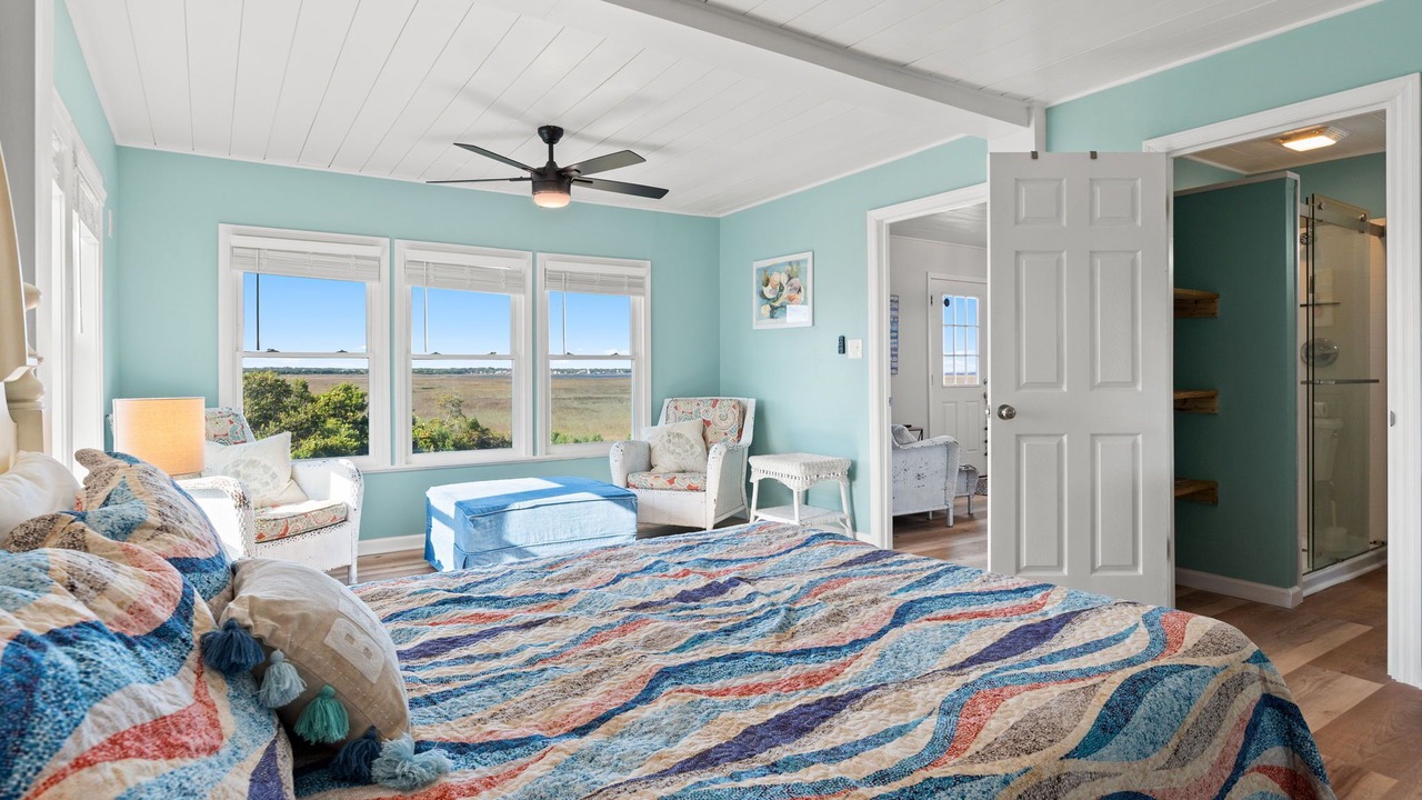 Photo of Bedroom in Caswell Beach