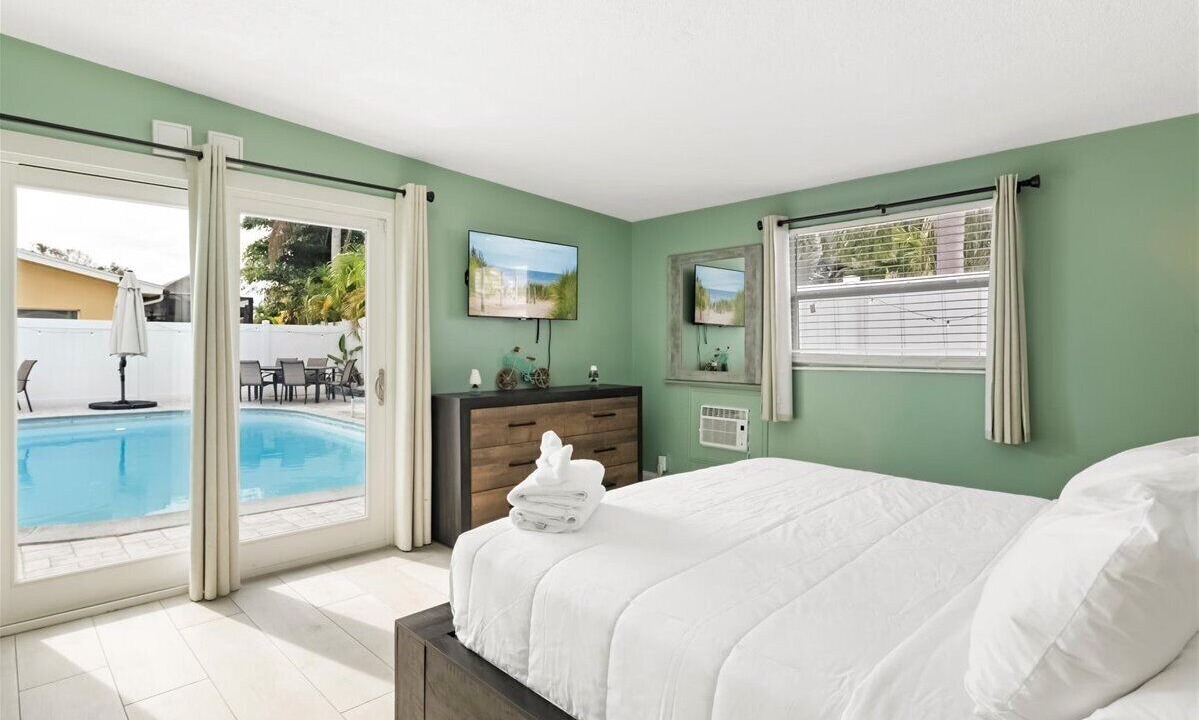 Photo of Bedroom in Anona