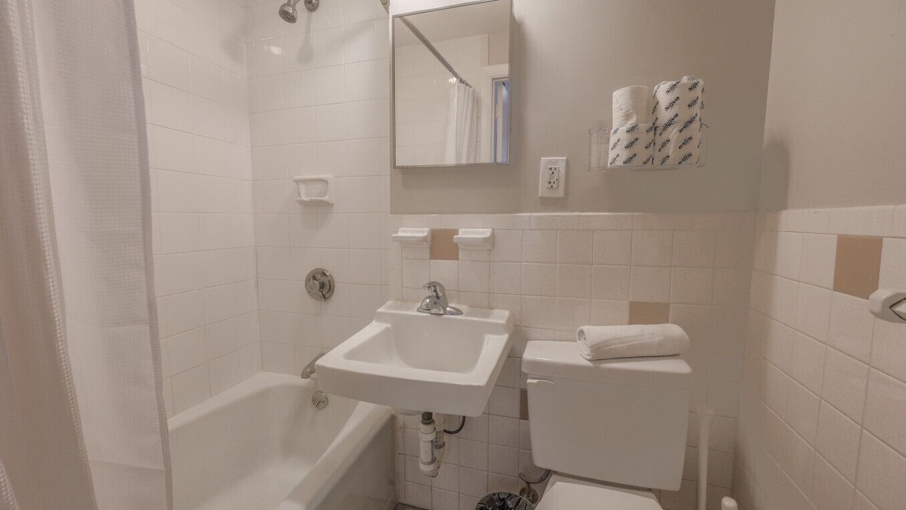 Photo of Bathroom in Prudential - St. Botolph