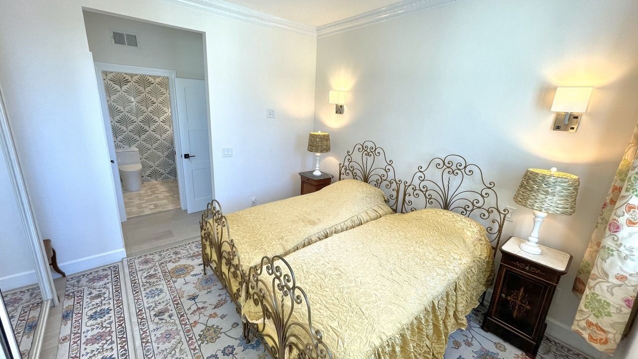 Photo of Bedroom in Treasure Island