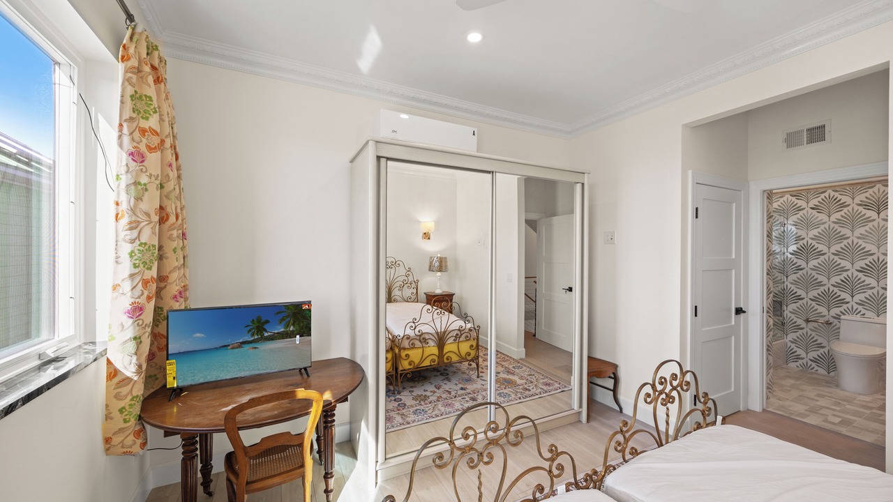Photo of Bedroom in Treasure Island