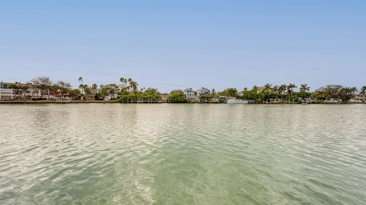 Photo of Others in Capri Isle