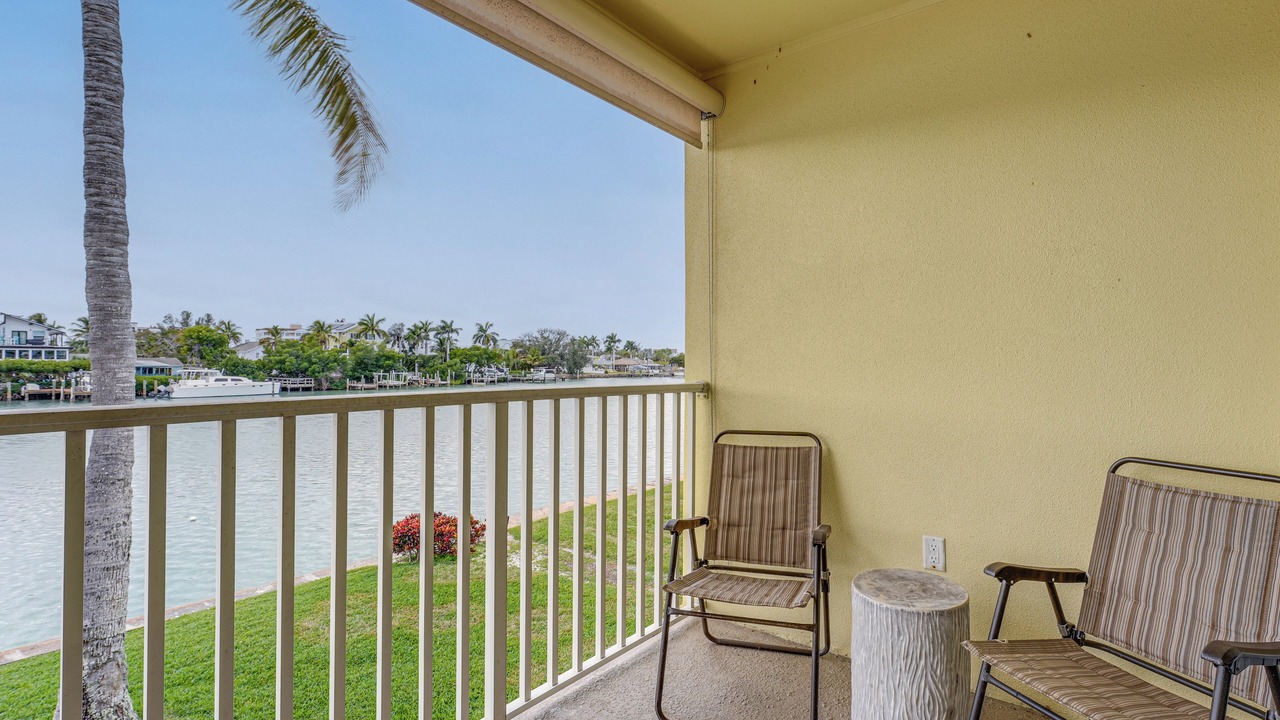 Photo of Patio Balcony in Capri Isle