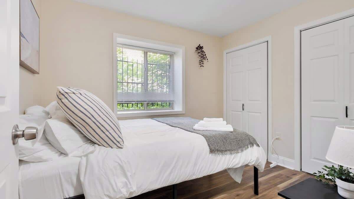 Photo of Bedroom in East Liberty