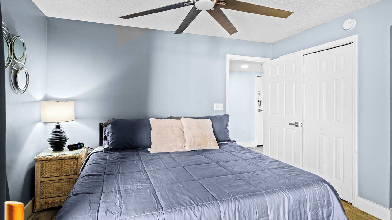 Photo of Bedroom in Ash