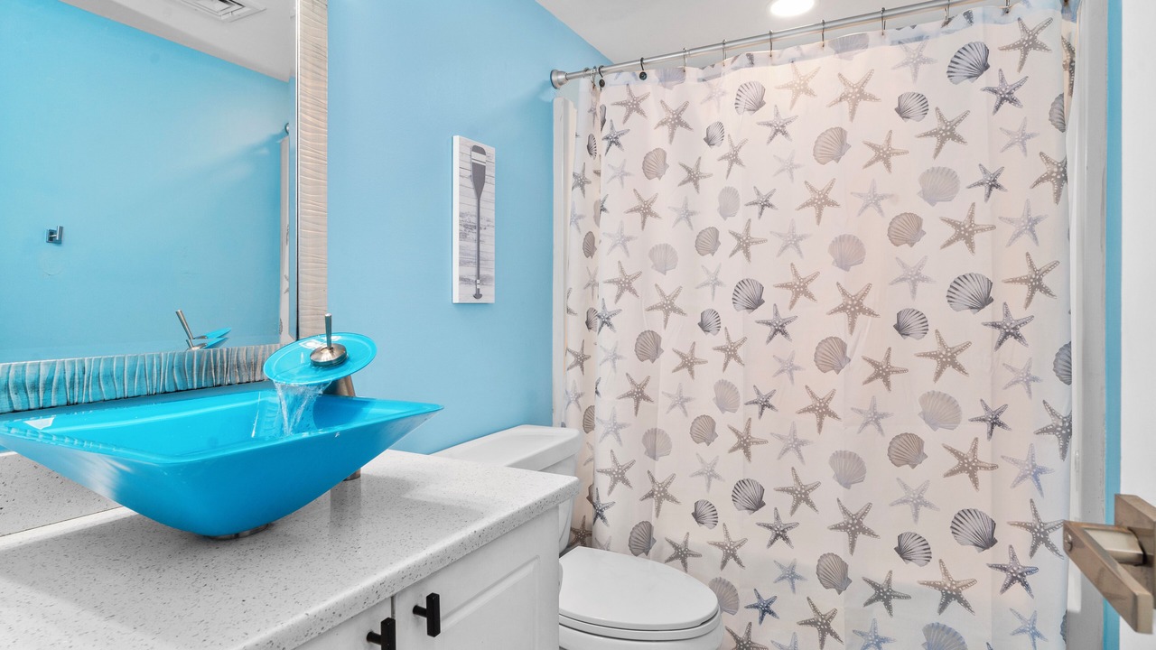 Photo of Bathroom in Ash