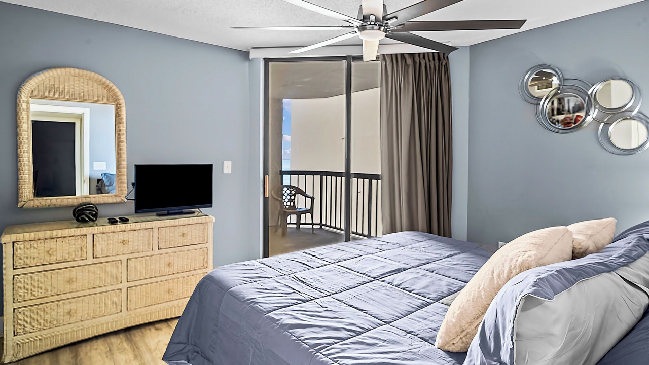Photo of Bedroom in Ash