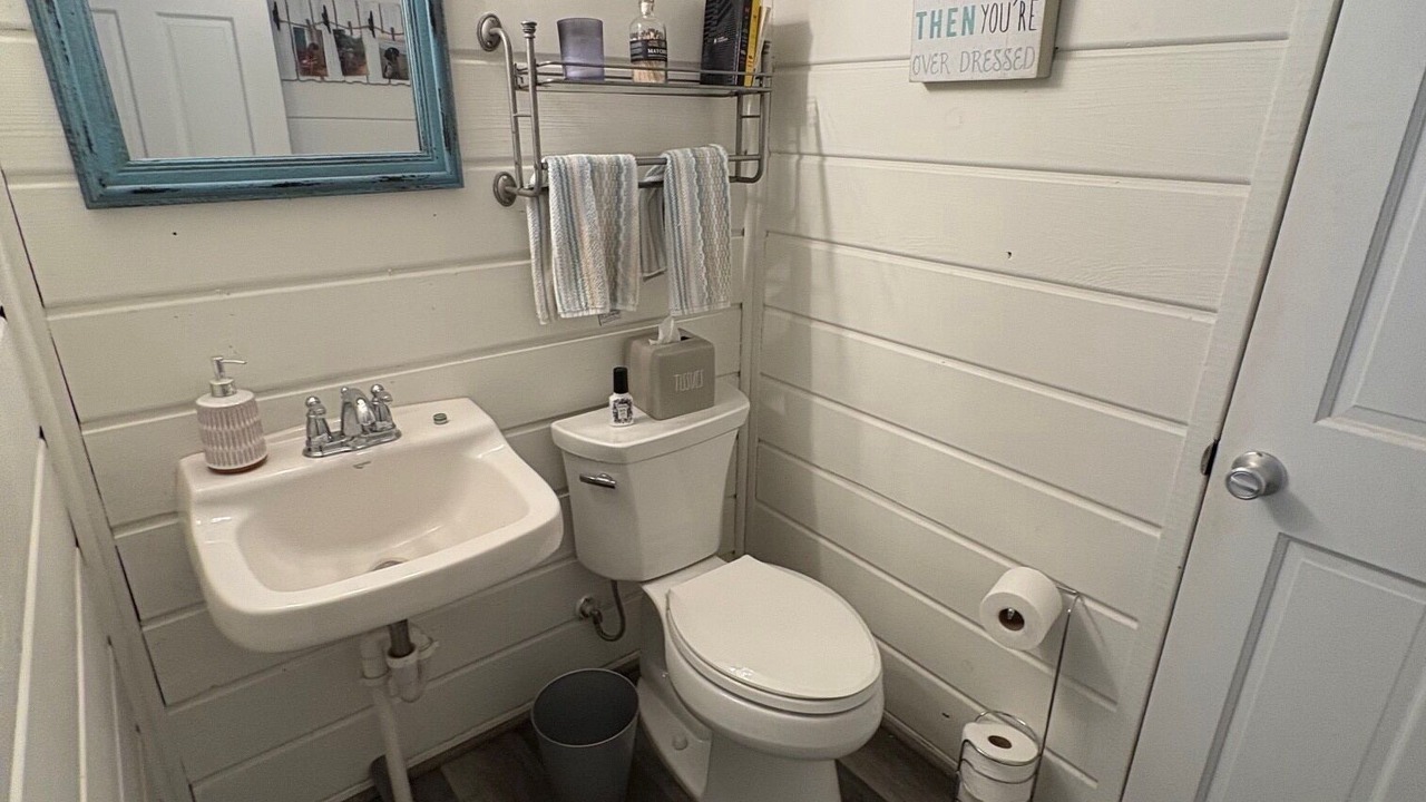 Photo of Bathroom in Bethany Beach
