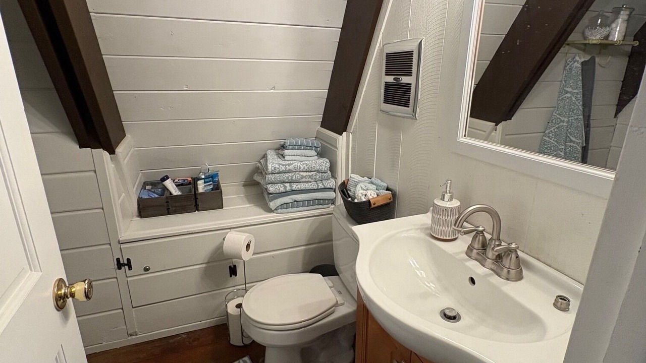 Photo of Bathroom in Bethany Beach