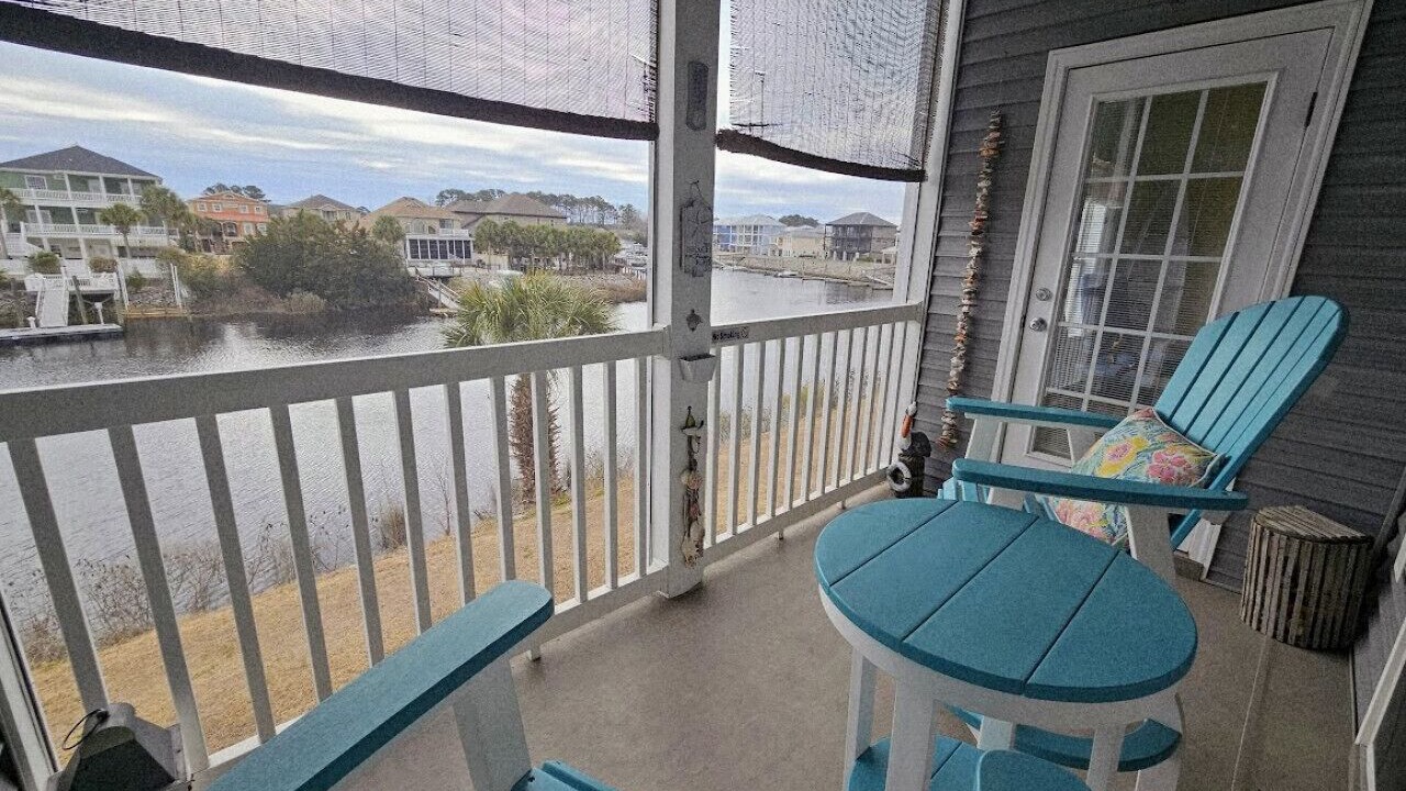 Photo of Patio Balcony in Carolina Yacht Landing