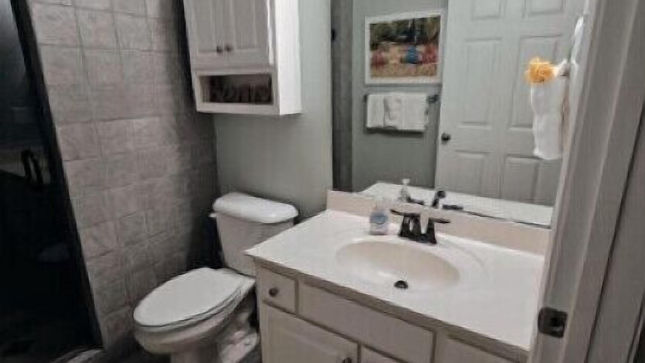 Photo of Bathroom in Carolina Yacht Landing