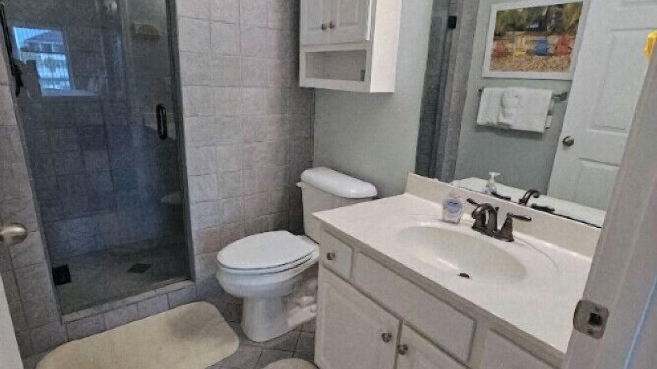 Photo of Bathroom in Carolina Yacht Landing