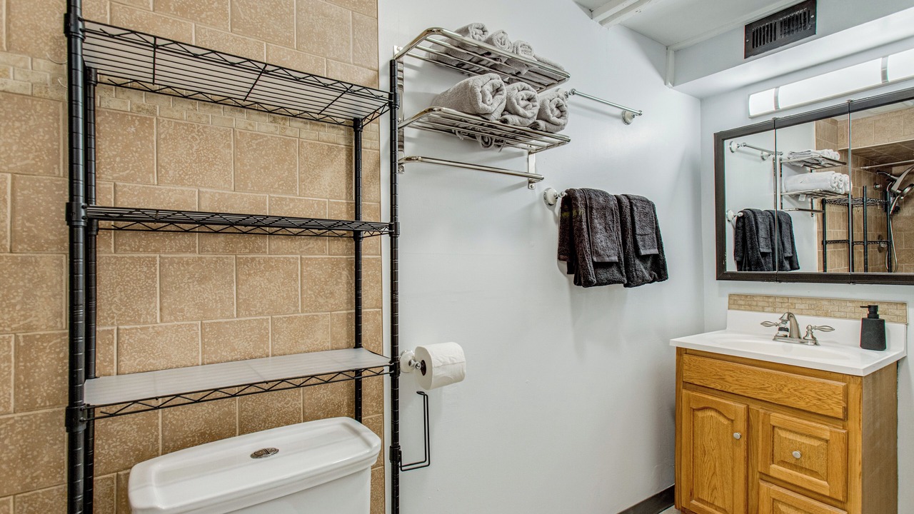Photo of Bathroom in Dupont