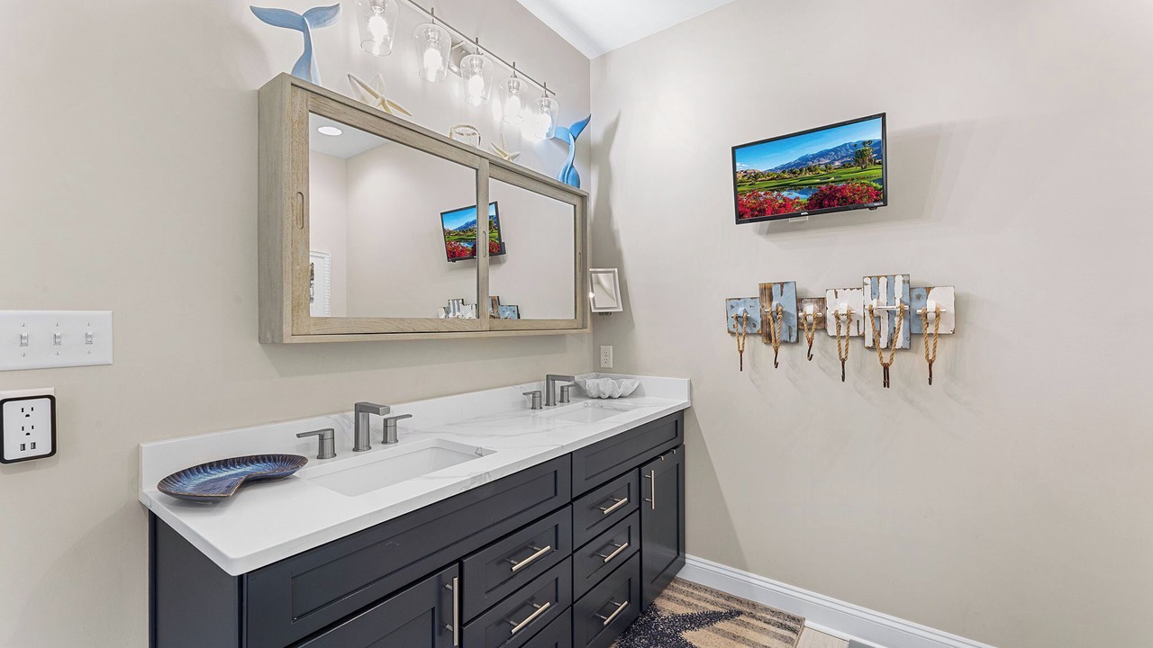 Photo of Bathroom in Broadkill Beach