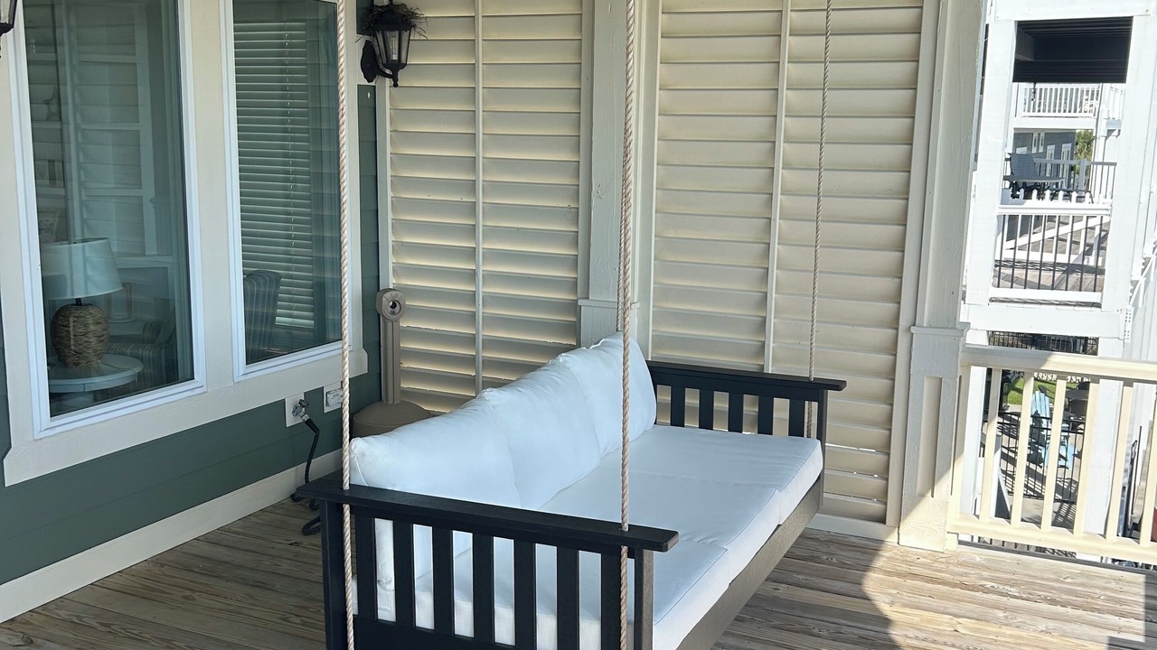 Photo of Patio Balcony in Holden Beach