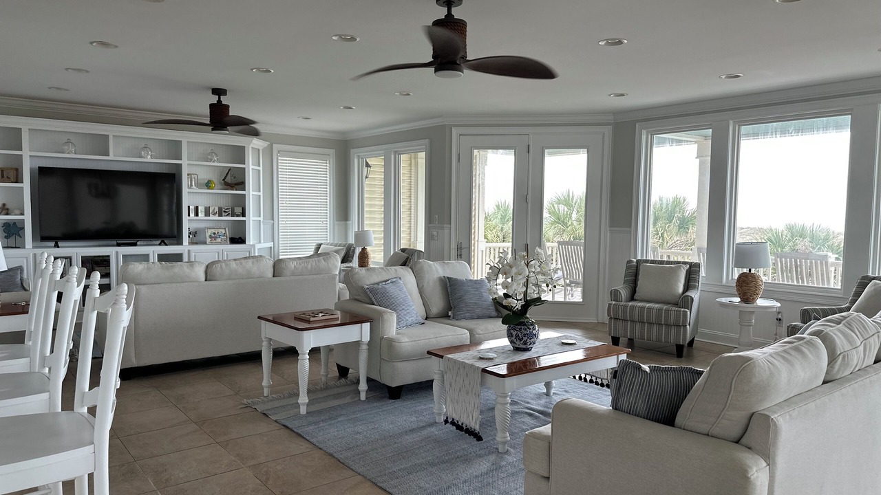 Photo of Livingroom in Holden Beach