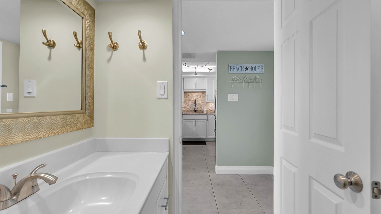 Photo of Bathroom in Sunset Beach
