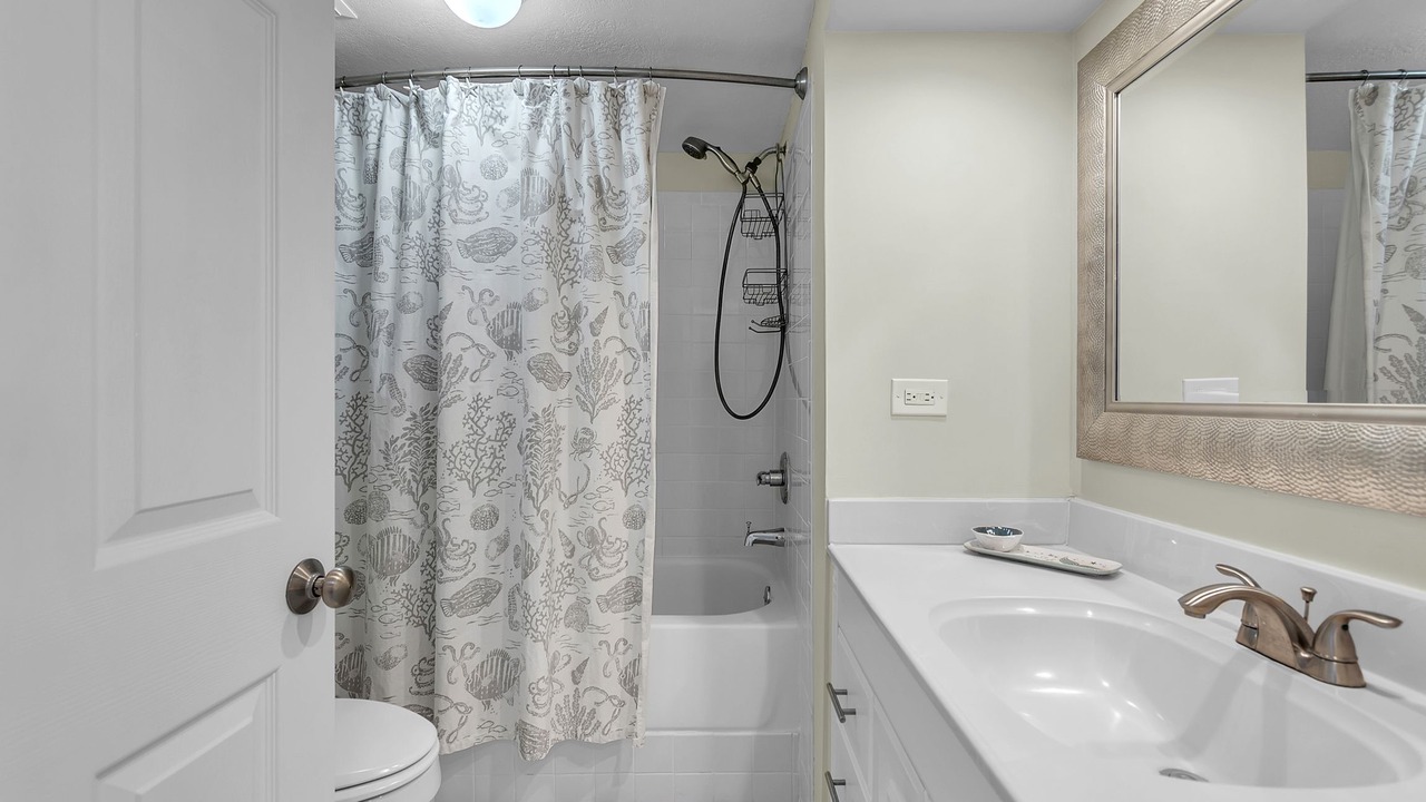 Photo of Bathroom in Sunset Beach