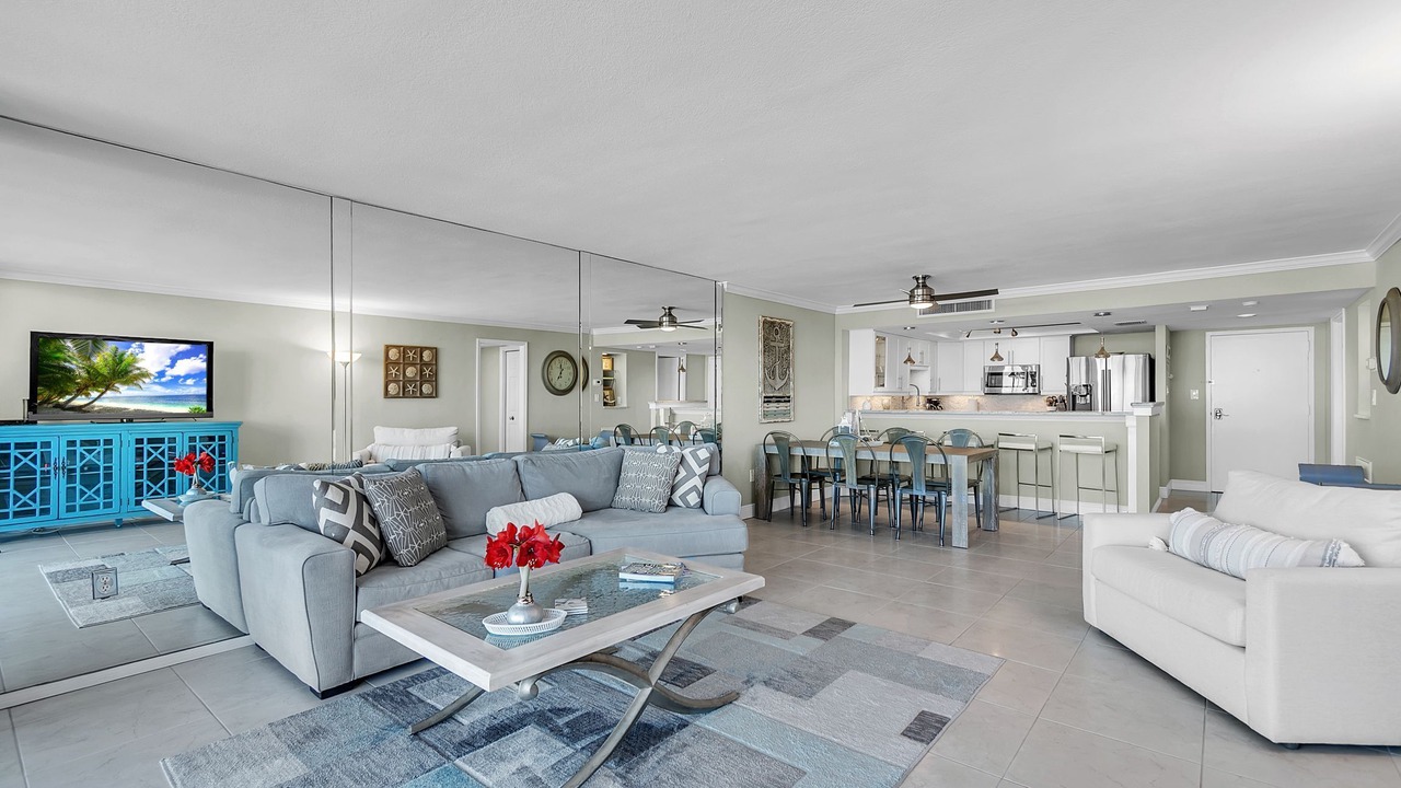 Photo of Livingroom in Sunset Beach
