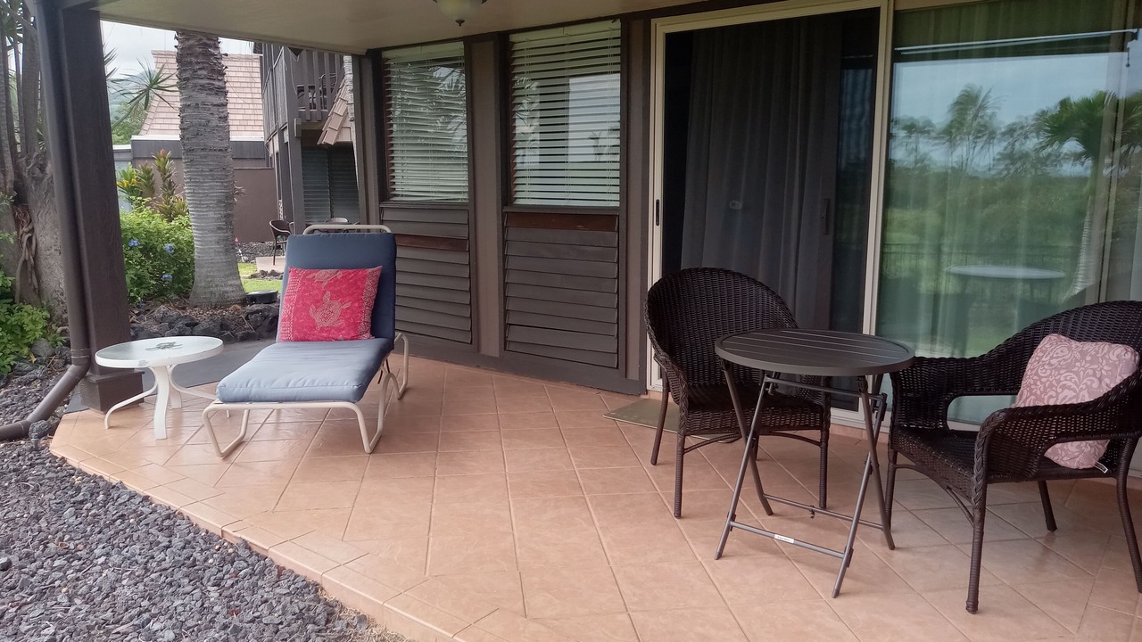 Photo of Patio Balcony in Punaluu