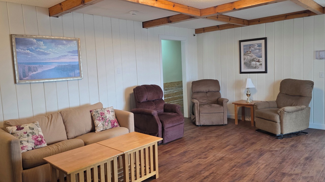 Photo of Livingroom in Cushing