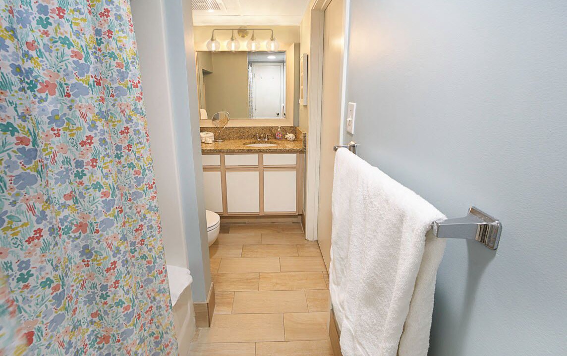 Photo of Bathroom in Ash