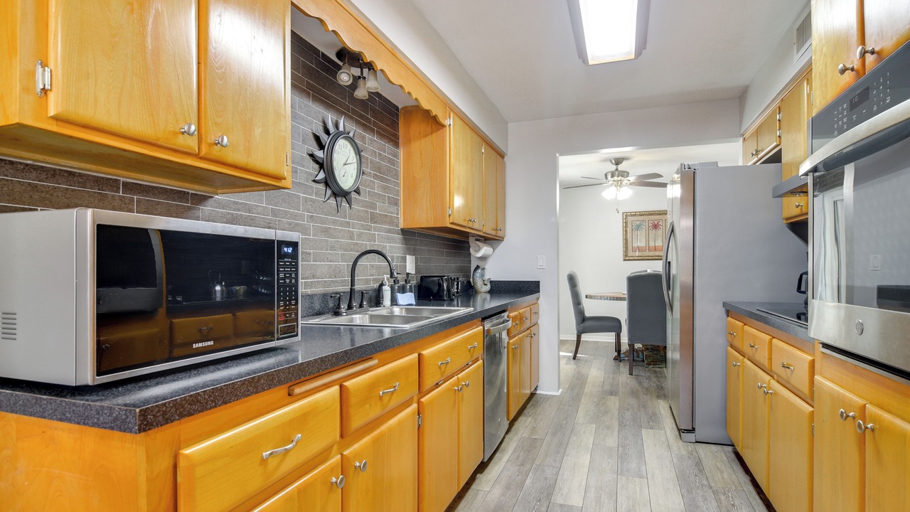 Photo of Kitchen in Harbor Hills