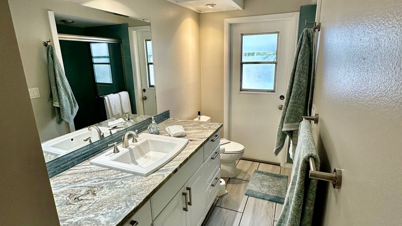 Photo of Bathroom in South Gate Ridge